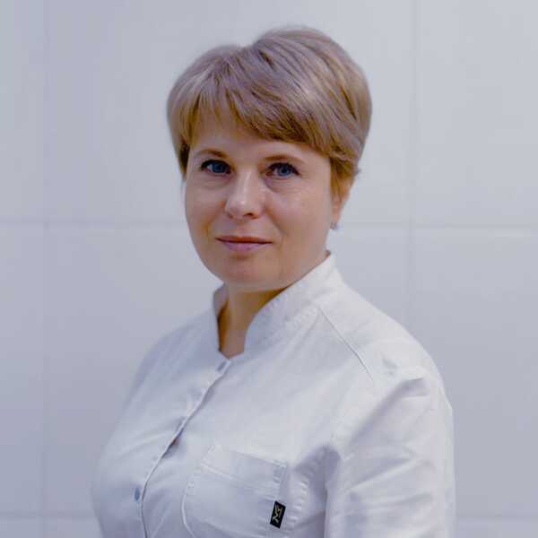 Устинова Любовь Анатольевна -  медицинская сестра